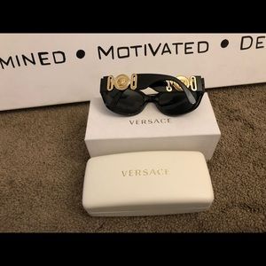 VERSACE SUNGLASSES